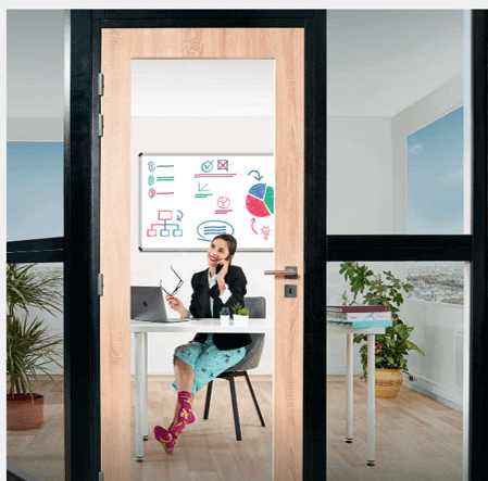 MISEZ SUR LA TRANSPARENCE AVEC  les blocs-portes Largement Vitrés