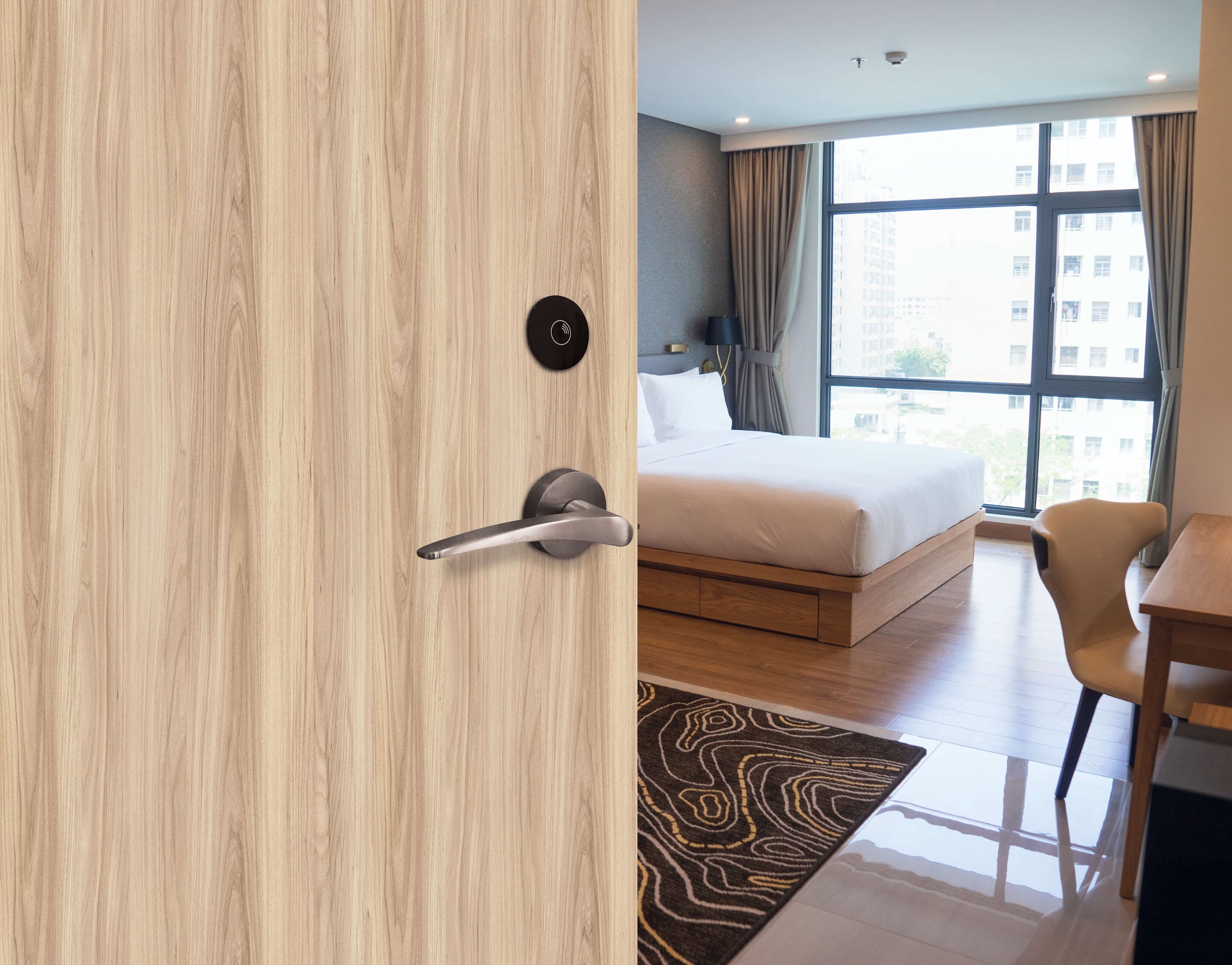Hotel-door_Silk-Orme-Elegant